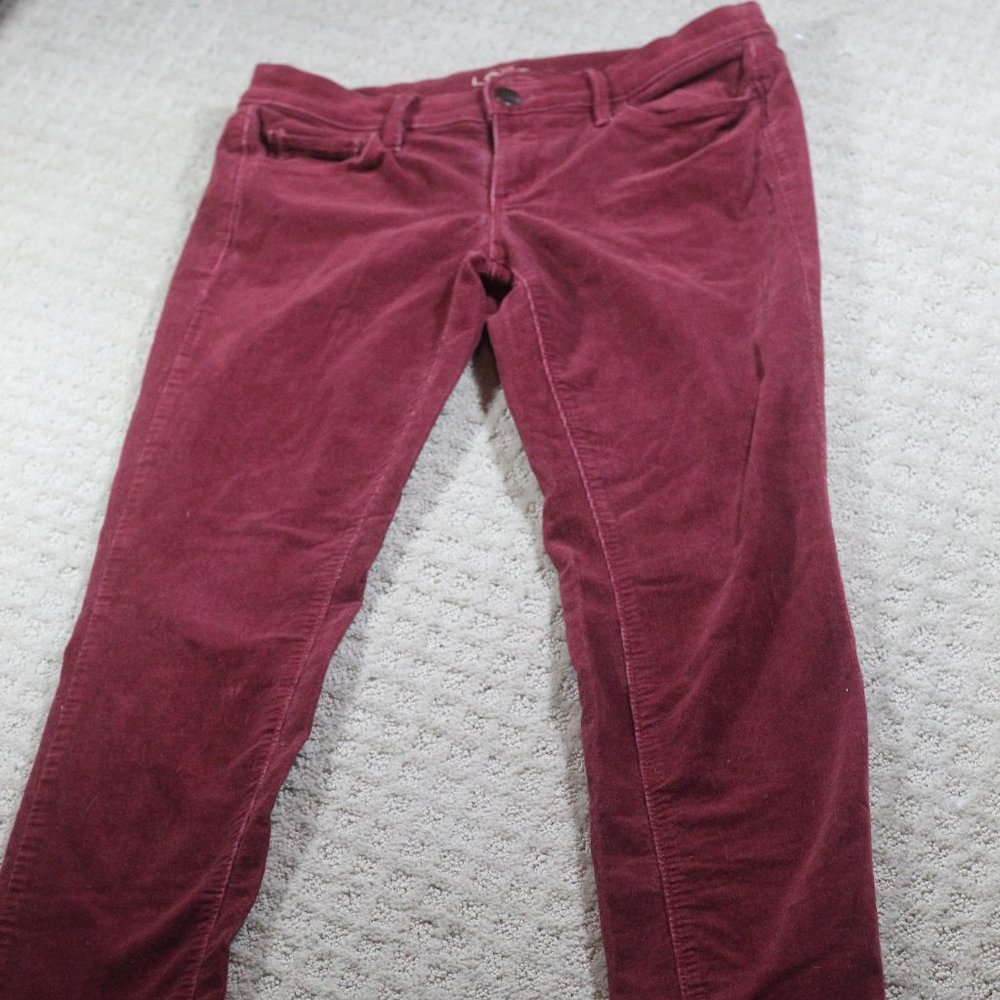 Ann Taylor Loft Size 4 Modern Skinny Maroon Corduroy Pants - NWOT